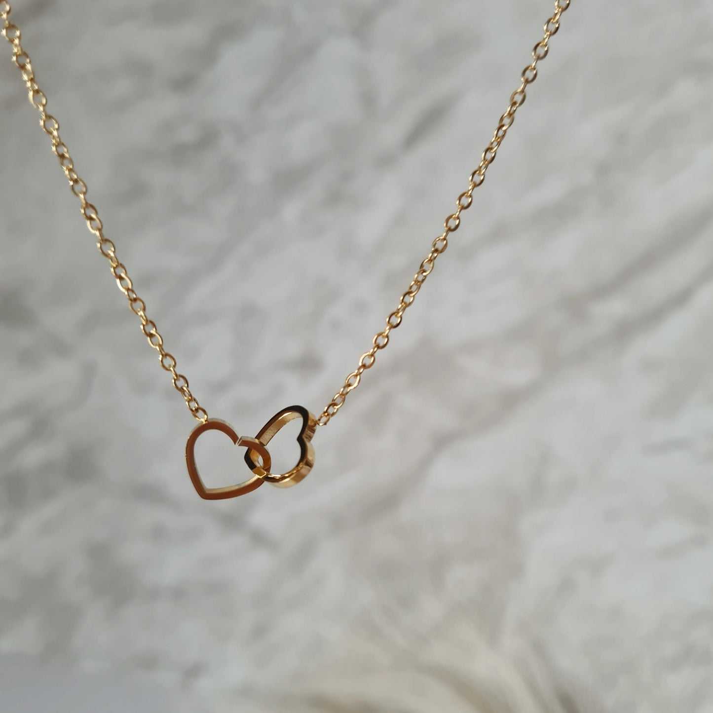 Collar Corazones Entrelazados