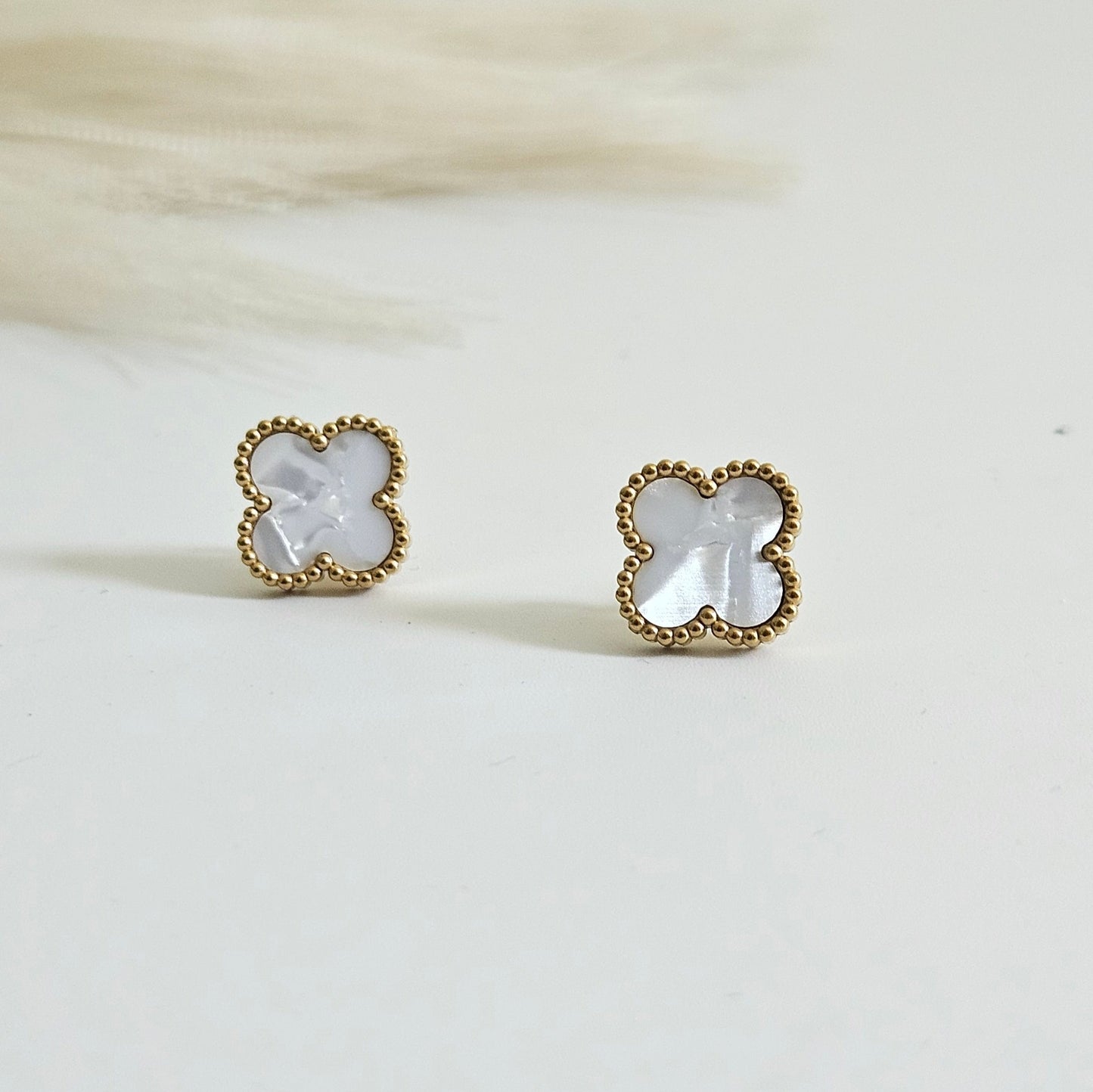Aretes Treból